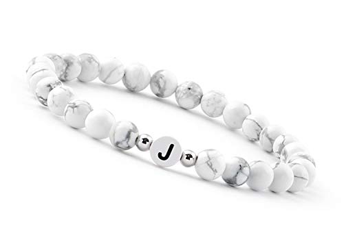 GD GOOD.designs EST. 2015 Pulseira de pérolas letra do casal branco com contas de howlita genuína I presente para o casal I pulseira personalizada para o casal