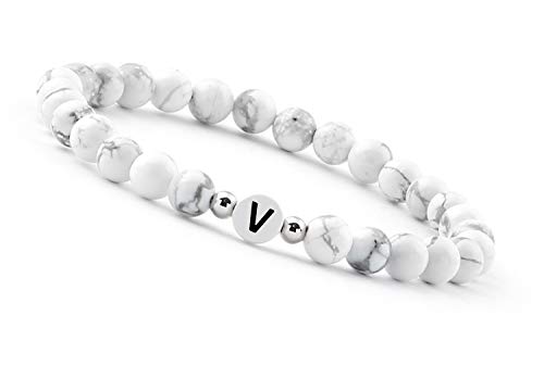 GD GOOD.designs EST. 2015 Pulseira de pérolas letra do casal branco com contas de howlita genuína I presente para o casal I pulseira personalizada para o casal