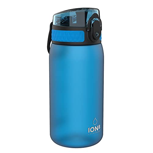 Garrafa de água para crianças da Ion8, sem fugas e sem BPA, padrão de macacos, cor azul.