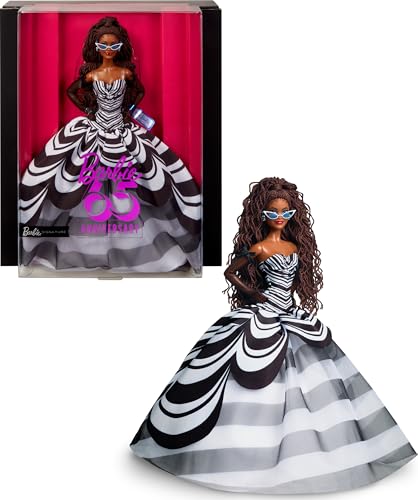 Barbie Signature 65 aniversário boneca morena com vestido de riscas brancas e pretas de gala, brinquedo colecionável (Mattel HRM59)