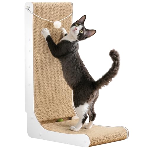 Gimars Raspador para gatos em forma de L, 68 cm raspador de papelão para gatos de interior, com brinquedos de bola (peluche e cascabelo), tamanho grande, branco