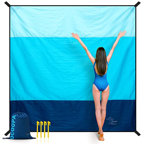 OCOOPA Cobertor de praia, grande à prova de areia e impermeável, tapete de piquenique, livre de areia, confortável, nylon para-quedas duradouro 210T, leve, 4 estacas e 1 mala de viagem, S09