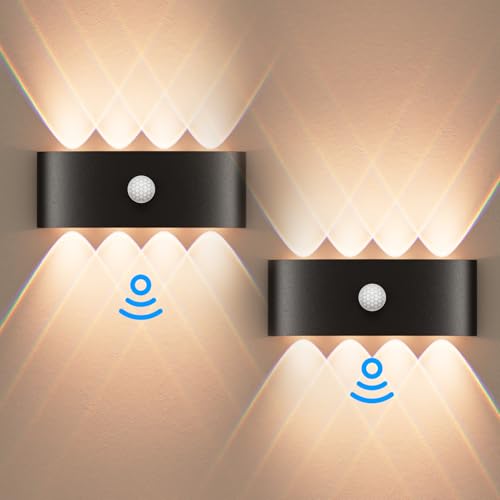 Kinamy Aplique interior sensor movimento 8 W, aplique parede exterior, aplique parede interior LED Up Down impermeável IP65, luz branca quente 3000 K, para escadas, salão, quarto, 2 peças