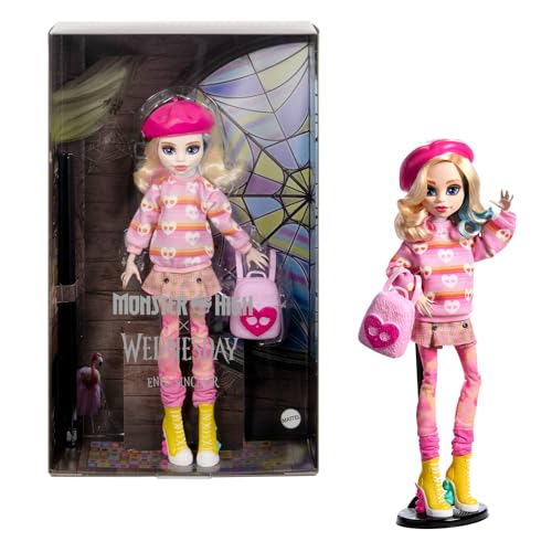 Monster High Quarta-feira boneca e acessórios, boneca colecionável de Enid Sinclair com roupa rosa, uma boina e uma mochila, com suporte para o pulso, HXJ05