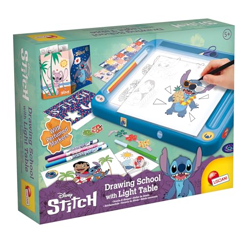 Lisciani - DISNEY STITCH - Escola de desenho por projeção para crianças a partir de 5 anos - Aprenda a desenhar com o Stitch numa mesa de luz A4 - inclui palmilhas, autocolantes, marcadores perfumados
