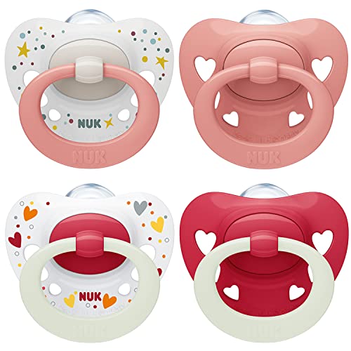 NUK Signature Day & Night chupeta 0-6 meses | 95% dos bebés | Chupetes de silicone sem BPA em forma de coração, brilha no escuro, corações | 4 unidades