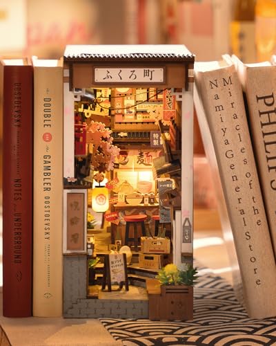 Rolife Book Nook Sakura Booknook estilo japonês Izakaya kit casa miniatura DIY para adultos presente de aniversário decoração de estante para livros kit Diorama